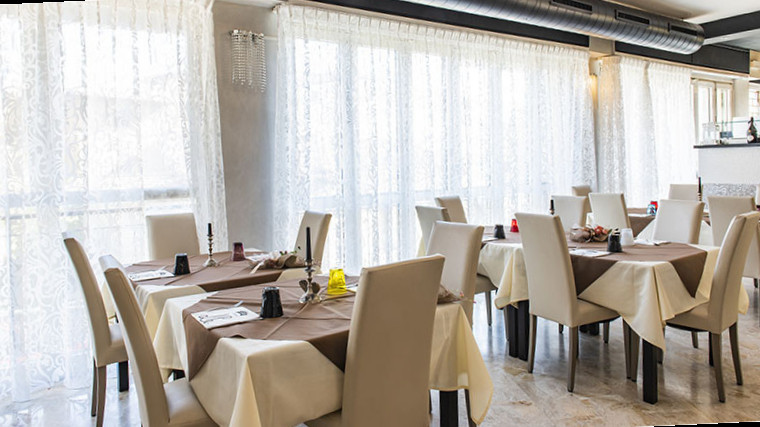 Sala interna del Maria Luigia Luxury